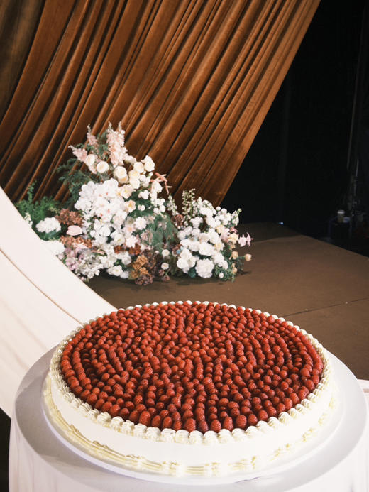 「经典」大尺寸 Table Cake 一层水果夹层 树莓装饰 提前5天预定 不然只有冷冻树莓 商品图0