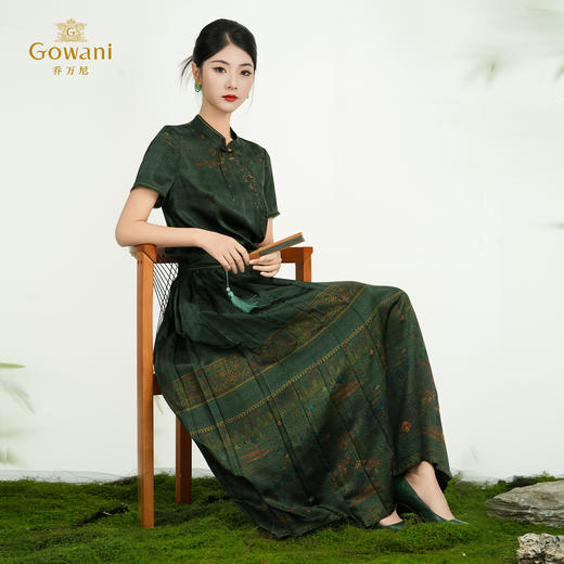 乔万尼新品松绿色云涧山景图新中式100%真丝上衣ED2C448 商品图2