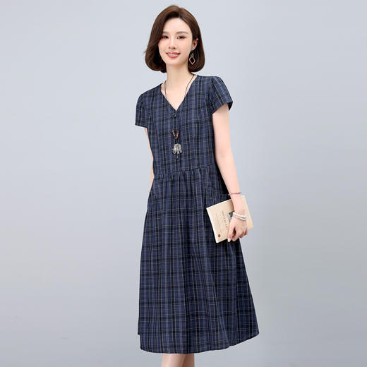 雀说时尚百搭中长款连衣裙新款韩版宽松显瘦百搭V领格子连衣裙女AL9927 商品图2