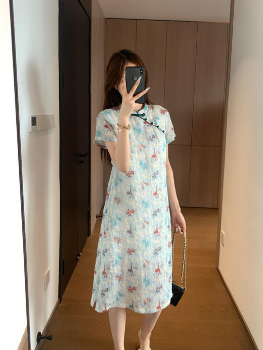 金鱼彩蝶中式立领半斜门襟盘扣H型国风苎麻旗袍裙 商品图6