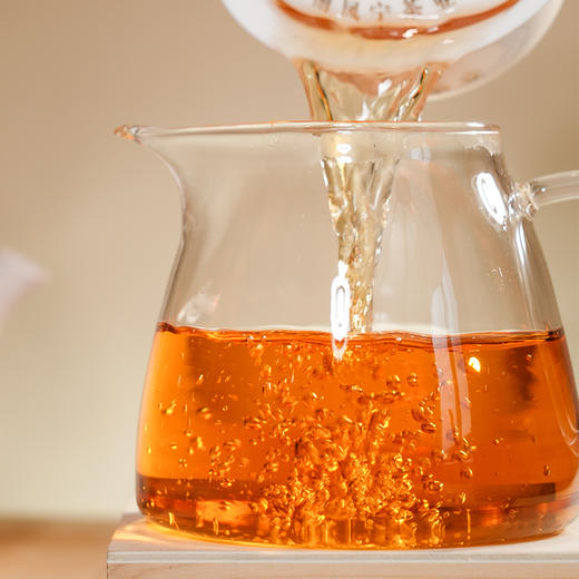 凤宁号【紫娟红茶】滇红茶 200克/盒 商品图7