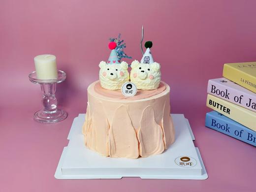 两只可爱小熊一起带生日帽庆祝小蛋糕 商品图0