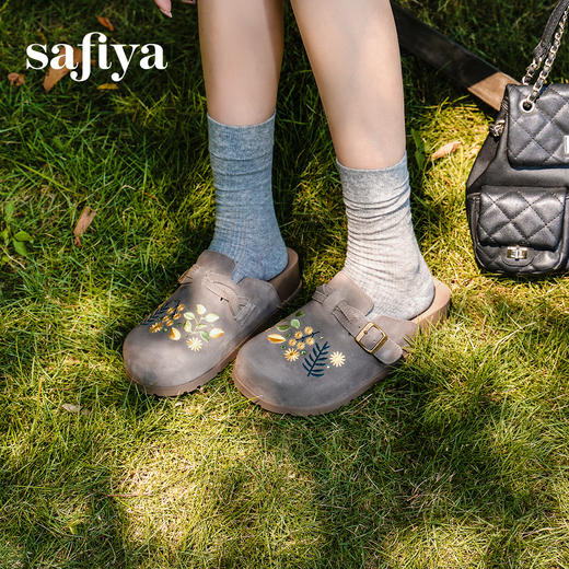 预售|Safiya/索菲娅2025时尚烫钻绣花百搭复古外穿包头休闲勃肯拖鞋SFD3110083 商品图5