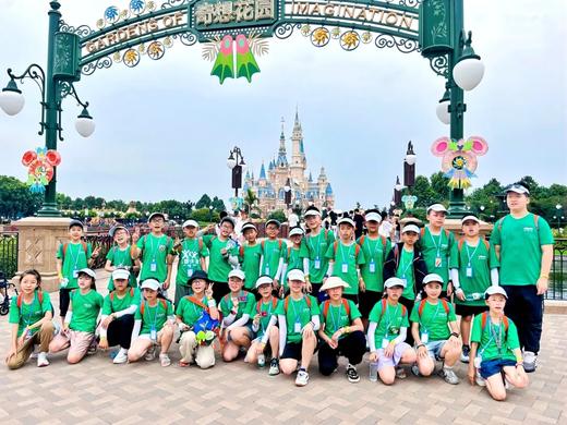 寒假独立营【双城记·上海+杭州名校7天6晚研学营】“游”+“学”结合:探访上海交大+浙大；嗨翻迪士尼，城堡焰火闪耀；璀璨黄浦江，领略海派文化魅力；参观海航博物馆、游览西湖、宋城… 商品图6