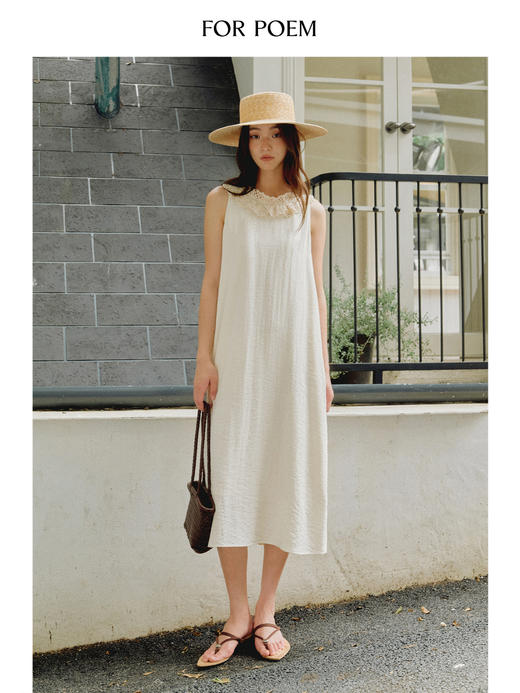 ForPoem 现货 25/SS原创设计手工钩针花边领口无袖连衣裙 商品图0