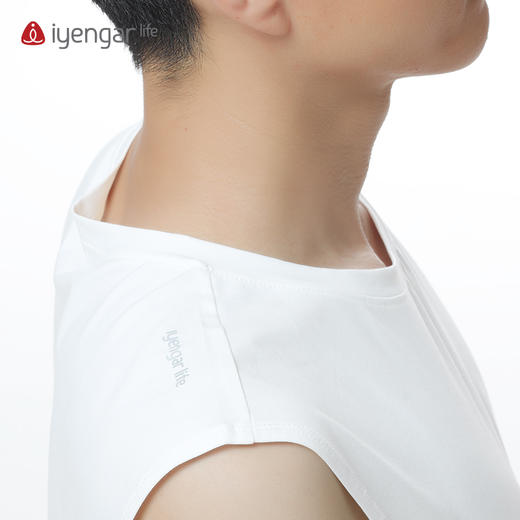 艾扬格 life C3054男装习练瑜伽运动背心 无袖T恤  凉感舒爽 柔软垂顺 商品图8