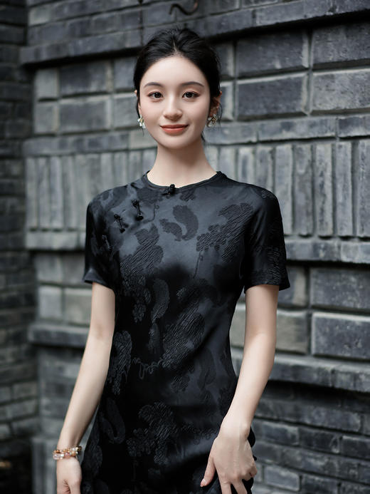 盛唐牡丹| 黑色短袖旗袍裙（黑松鼠） 商品图3