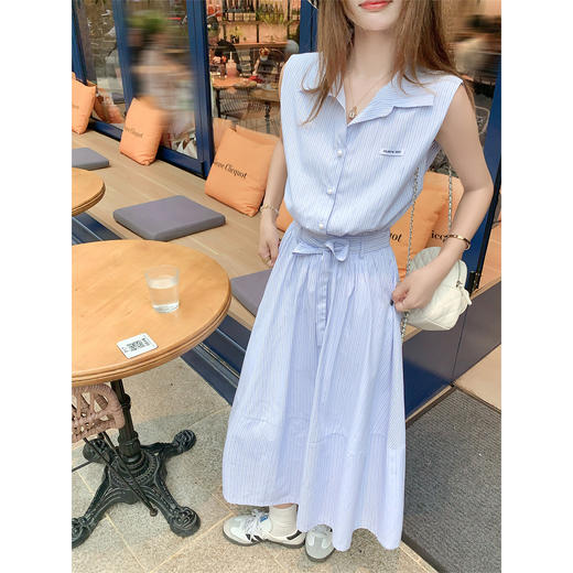 【折后再享2件88折】现货秒杀！最后一波 ！！简约百搭polo领条纹无袖连衣裙 日常219.99 立减90 秒杀129.99！ 商品图2