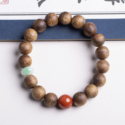 xy0321沉香+翡翠南红手串 商品图4