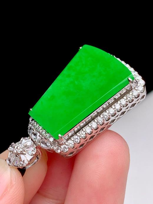 无事牌翡翠吊坠 商品图5