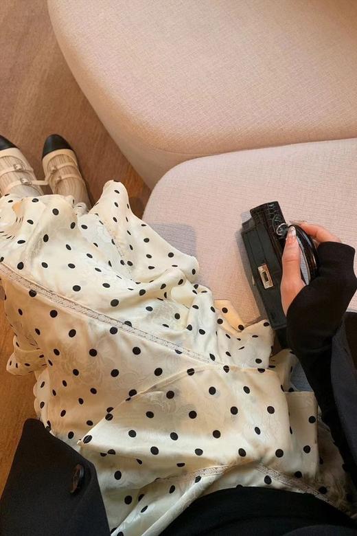 ANSUABEL 甜美波点不规则半身裙 20543 商品图1