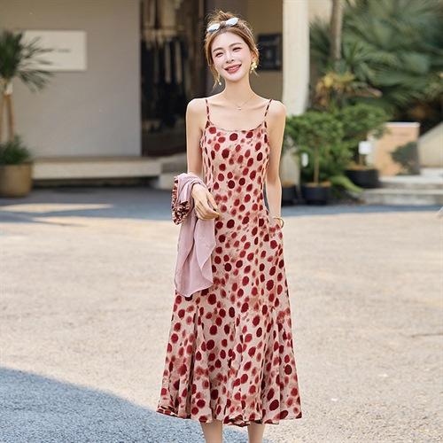 气质减龄时尚碎花吊带连衣裙2025新款设计感防晒罩衫两件套YLFS9006 商品图2