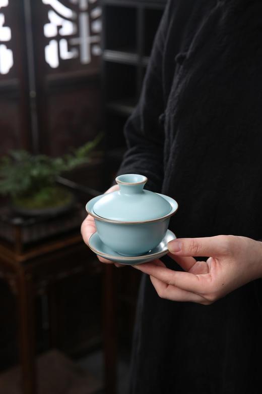 👏青瓷雅韵天青汝窑茶具套组，🏆由国家一级/高级技师、省级陶瓷艺术大师、省级工艺美术大师、苏辉文大师出品（内附大师收藏证书） 商品图6