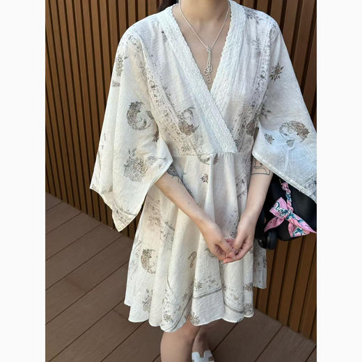 DUO智仙 黑标 水月松风 可外穿度假风紫色晨袍和印花连衣裙 商品图2