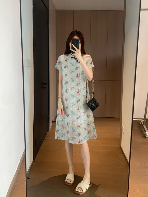 金鱼彩蝶中式立领半斜门襟盘扣H型国风苎麻旗袍裙 商品图11