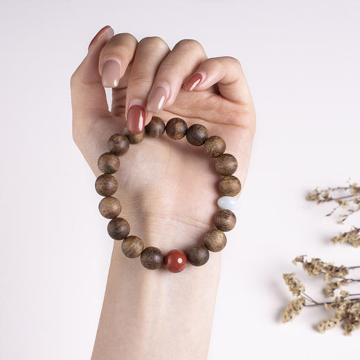 xy0321沉香+翡翠南红手串 商品图3