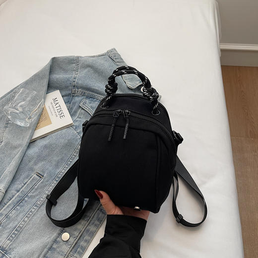 新款小鸡蛋包&栗子包，撞色设计太绝了！斜跨、双肩随心搭，潮流女孩必备💼💖 商品图5