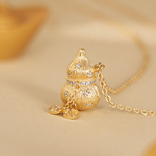 大英博物馆 东方梦境系列 葫芦古法拉丝纳福项链 商品图2