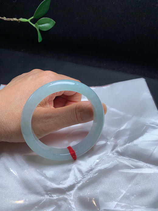 620390，55.7冰绿底手镯，冰润浅绿底色，很清新秀气 商品图5