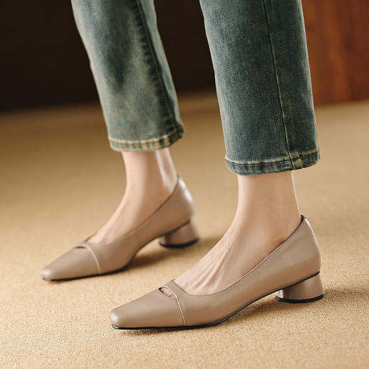 【预售5天】羊皮版~温柔姐姐气质风方头显腿细日常百搭时尚简约设计浅口单鞋LG&2531-1337 商品图4