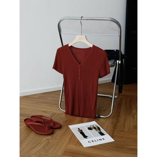 【5天发货】【莱赛尔V领小飞袖针织衫】100%莱赛尔带来超绝肤感双侧斜坑条自带「隐形束腰」效果，穿出A4腰不用P！ 商品图4