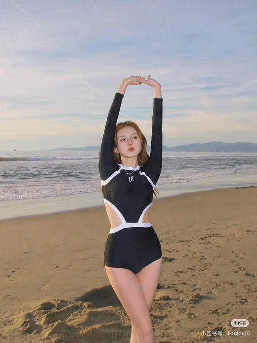 2507102    24-06 款女款 品牌主打款，泳衣 商品图0