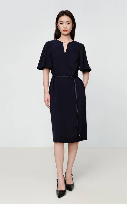 品牌同步新款v领显瘦纯色H天丝醋酸连衣裙 商品图2