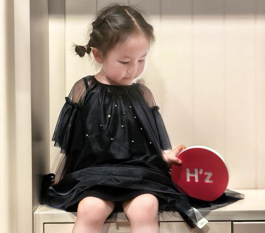 【春上新】8楼哈吉斯   半袖裙  吊牌价：899  活动价：719 商品图1