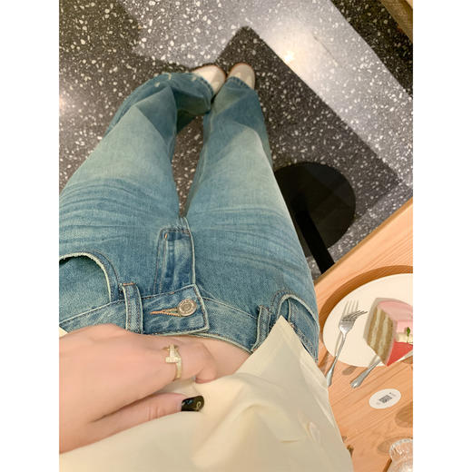 <曾小咸推荐>美式复古磨白设计破洞阔腿牛仔裤 商品图3