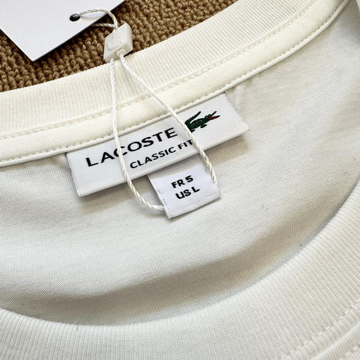 🐊家经典圆领短袖！logo齐全！纯原单！面料版型做工都很好，鳄鱼男女款式不一样，非常专业。无法被淘汰的经典⚠️特价不退换！ 商品图8