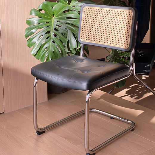 2平米实木中古椅，经典中古设计，轻松融入现代家居 商品图2