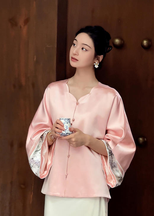 盛唐牡丹大师系列| 重工刺绣西厢丝毛外套-红梅粉 商品图2