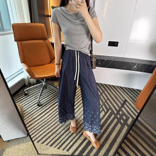 必入榜首！2025新款时髦刺绣休闲牛仔裤女夏季薄款高腰宽松直筒阔腿裤子！ 商品图0