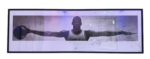 迈克尔乔丹签名臂展画“Wings” 商品图0