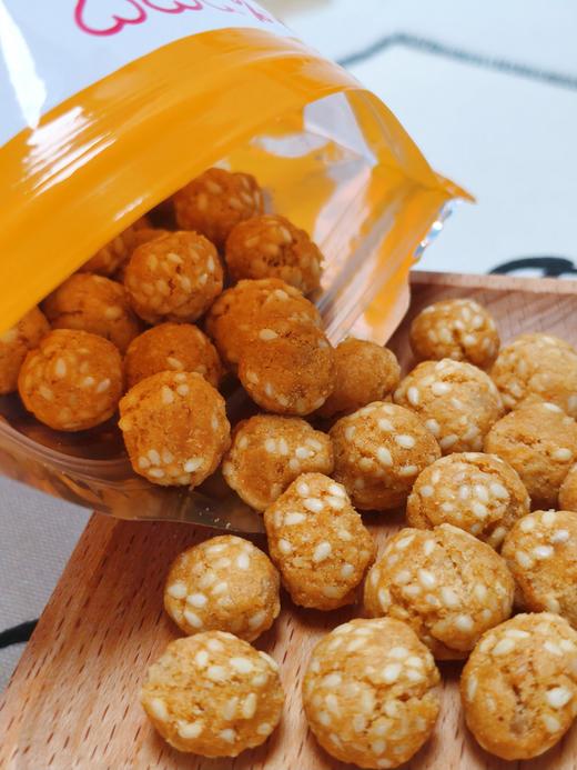 🔥咸甜酥脆暴击来啦❗️19.9💰抢3大袋零食铺子【山药芝麻花生】 🥜浓郁的花生芝麻香在齿间炸开，酥脆外皮裹着整颗香脆花生❗️咬下去咔嚓声超治愈✨一口一个不掉渣😋 商品图1