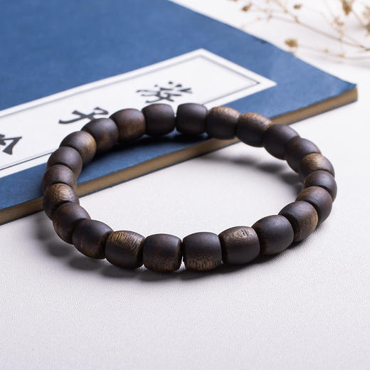 xy0416，9mm桶珠沉香素串单圈手串 商品图4