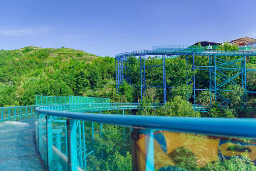 乐清·慢方舍民宿×2天1晚套餐 · 双人铁定溜溜景区大门票（含虎溜溜、水溜溜、山地滑车3选1） 商品图1