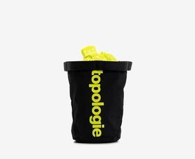 中性款斜挎抽绳户外粉笔包水桶包he