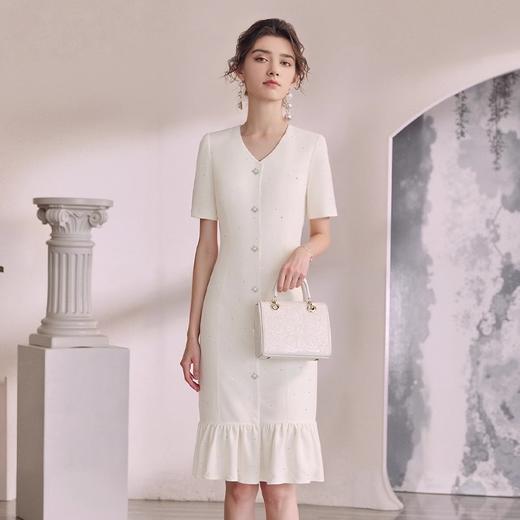 IWY/米白色气质优雅V领显瘦小香风连衣裙夏季收腰显瘦a字裙WQ192 商品图4