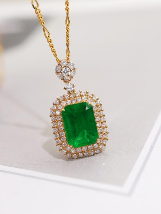 2.6ct刻面祖母绿吊坠 商品图0