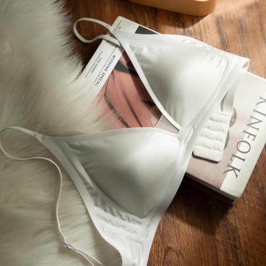 【法式轻奢缎面文胸】呼吸活出“轻”姿态 ！‼️完美解锁夏天✅ 商品图5