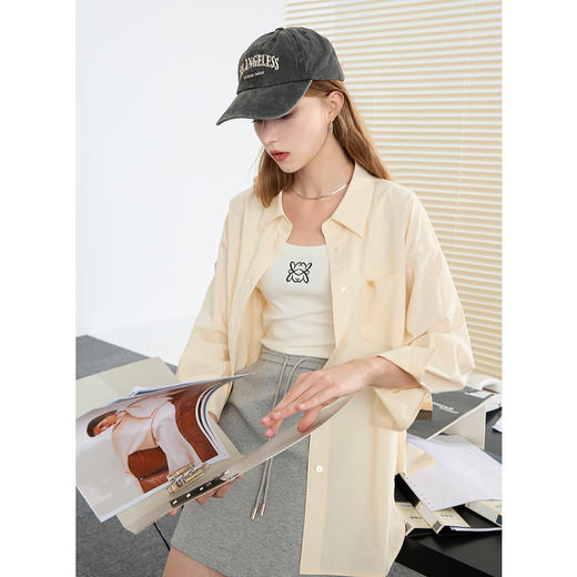 三彩2025秋季新款多巴胺衬衫翻领宽松衬衣口袋休闲开衫简约女M 商品图2