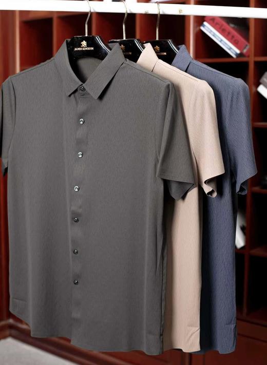 【商场新品同款特价】占姆士男士夏季新款短袖针织衬衫   咖色&灰蓝&军绿 商品图5
