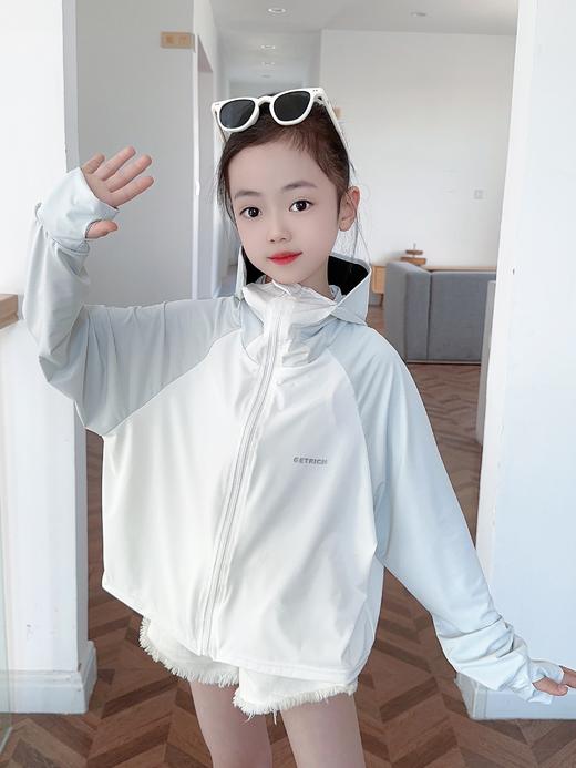 【YW】无忧购79元3件儿童防晒连帽带帽檐拼接撞色910（截单后3-5天发货) 商品图12