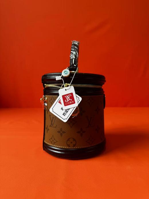 LOUIS VUITTON Cannes 经典老花发财桶 涂层帆布拼牛皮饰边 水桶包手提单肩斜挎包 小号 女款 棕色 商品图4