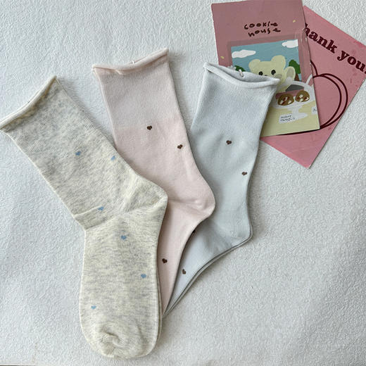 《浅灰色无货勿拍》基础简约爱心波点卷边中款袜163244270 商品图3