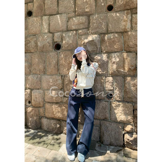 COCO ZONE 刘一一 “出片卫裤”立体窄版小弯刀休闲裤 CD2A1364 商品图0