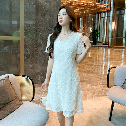 奢姿大码女装2026夏季波西米亚风提花蕾丝连衣裙胖妹妹V领裙子9952822032【1】 商品图1