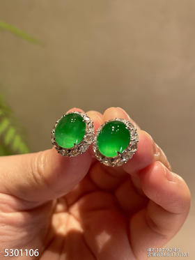 绿蛋耳钉【5301106】具体价格微信咨询