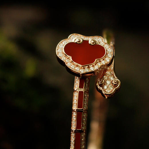 ［结·锁系列］18K金钻石红玛瑙手镯#如意RUYI 商品图3